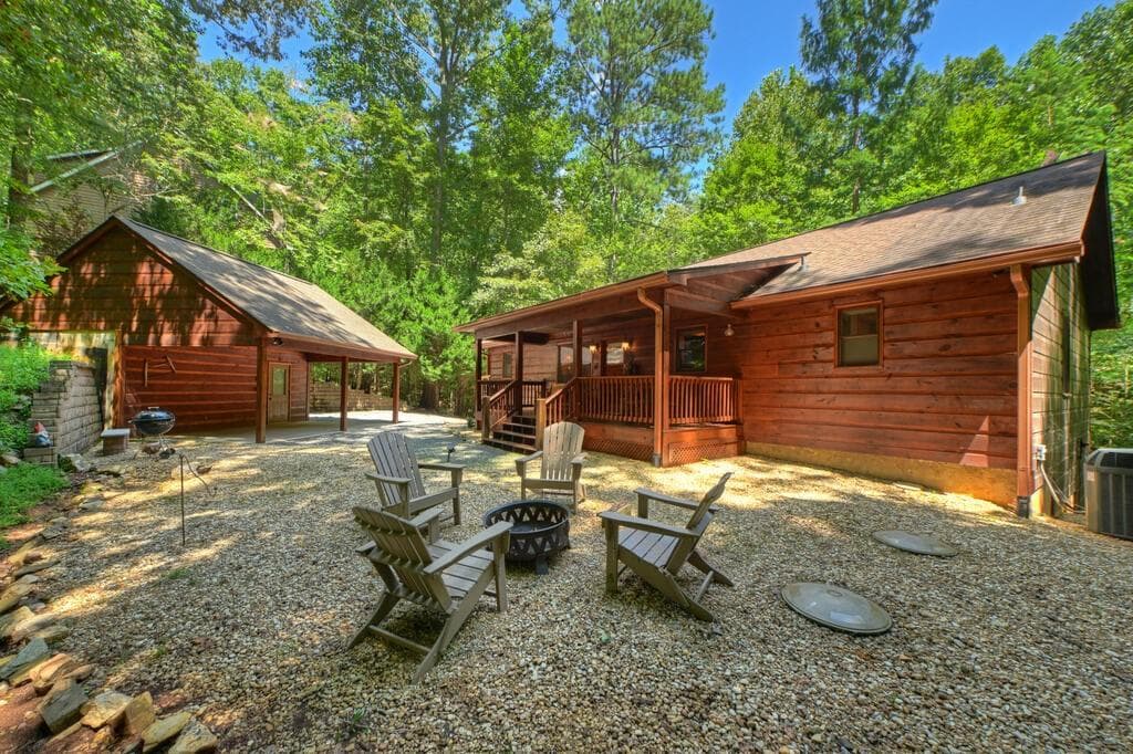 3 bedroom, 3 bathroom, 2,600 sq ft single family residence for sale at 162 Primrose Court, Ellijay, GA 30540