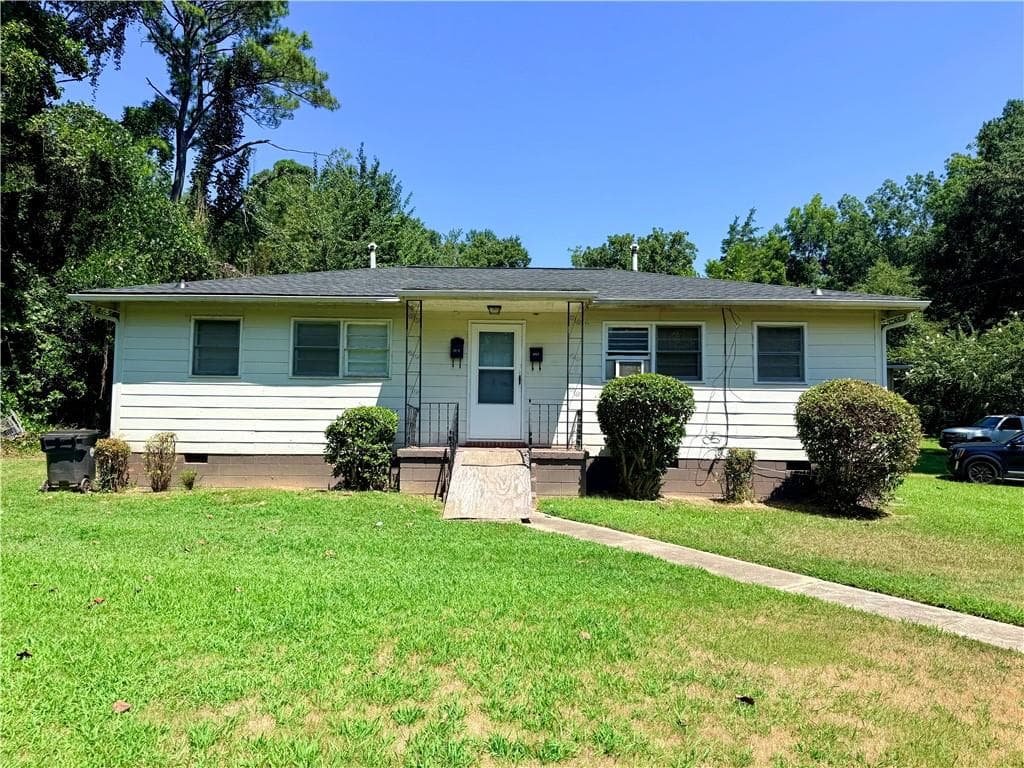 duplex under contract at 2967 Jones Street, East Point, GA 30344