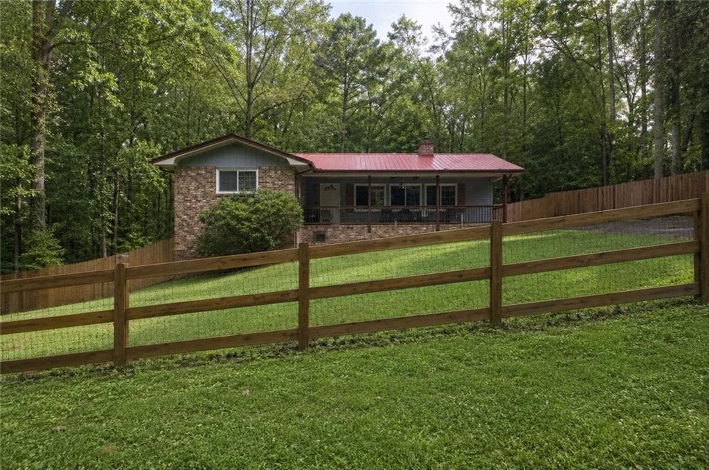 3 bedroom, 2 bathroom, 2,400 sq ft single family residence for sale at 1552 Todd Lane, Lilburn, GA 30047