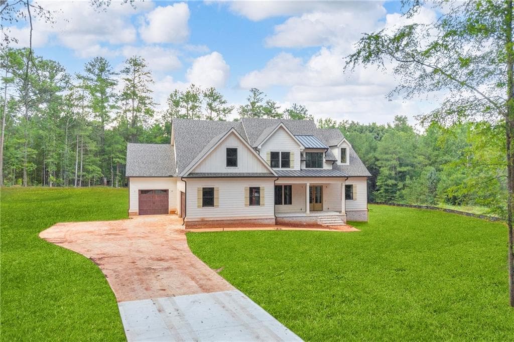 5 bedroom, 3 bathroom, 3,643 sq ft single family residence under contract at 1600 Maxey Road, Bishop, GA 30621