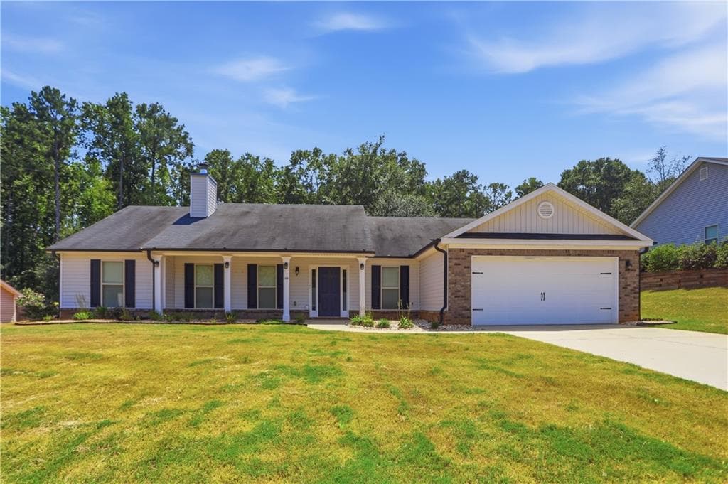 4 bedroom, 3 bathroom, 2,202 sq ft single family residence for sale at 144 Briar Rose Boulevard, Jefferson, GA 30549