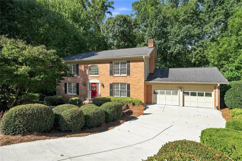 4 bedroom, 3 bathroom, 2,992 sq ft single family residence for sale at 113 Jamestown Court, Lilburn, GA 30047