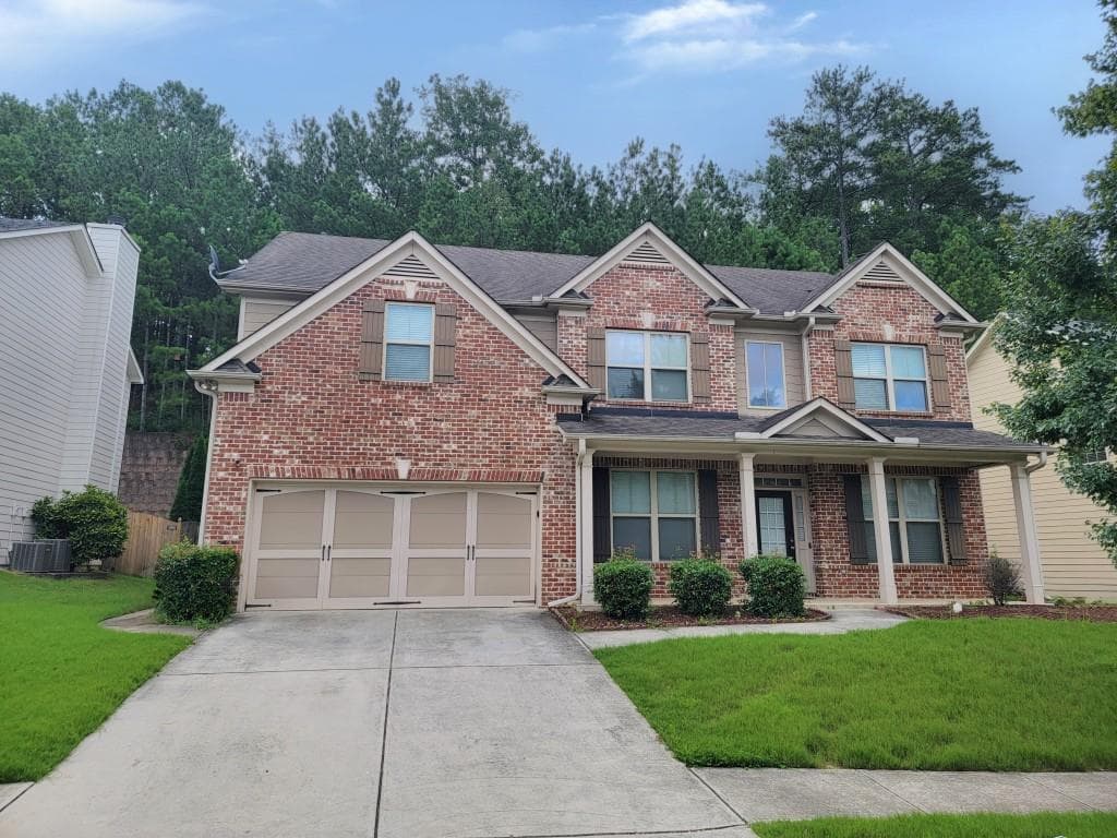 5 bedroom, 4 bathroom, 2,840 sq ft single family residence under contract at 1471 Primrose Park Road, Sugar Hill, GA 30518
