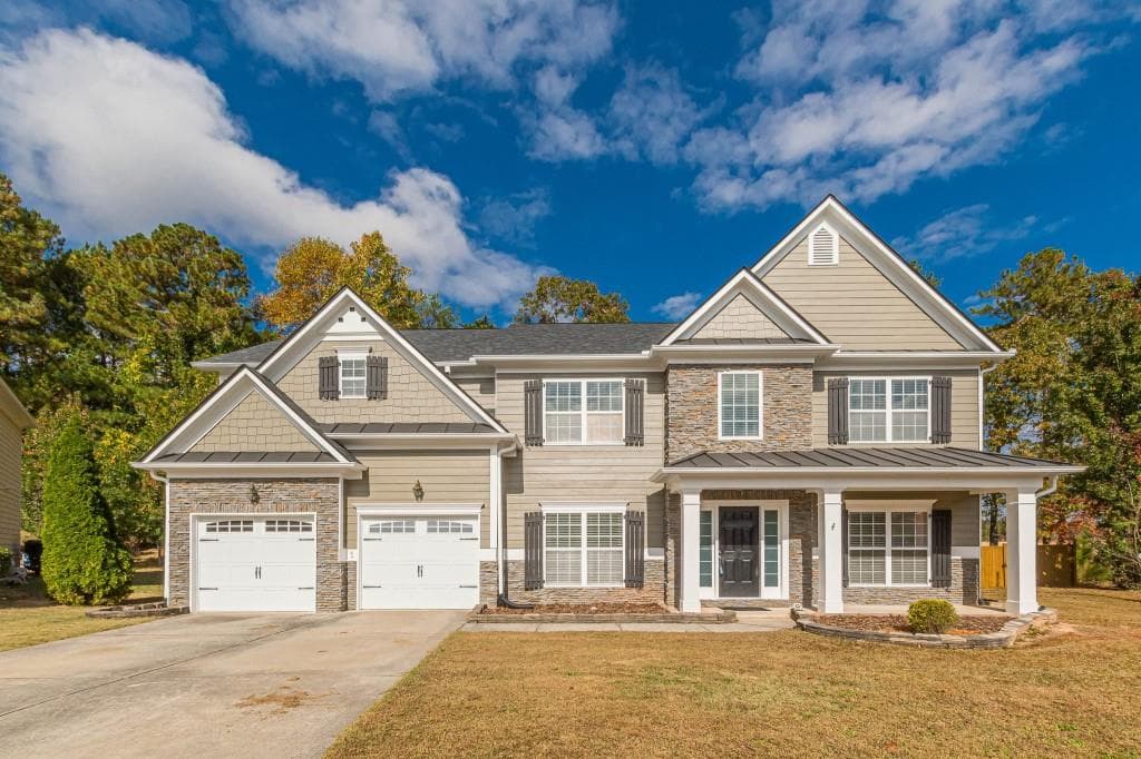 7 bedroom, 4 bathroom, 3,800 sq ft single family residence for sale at 2004 CREEK POINTE Way, Villa Rica, GA 30180
