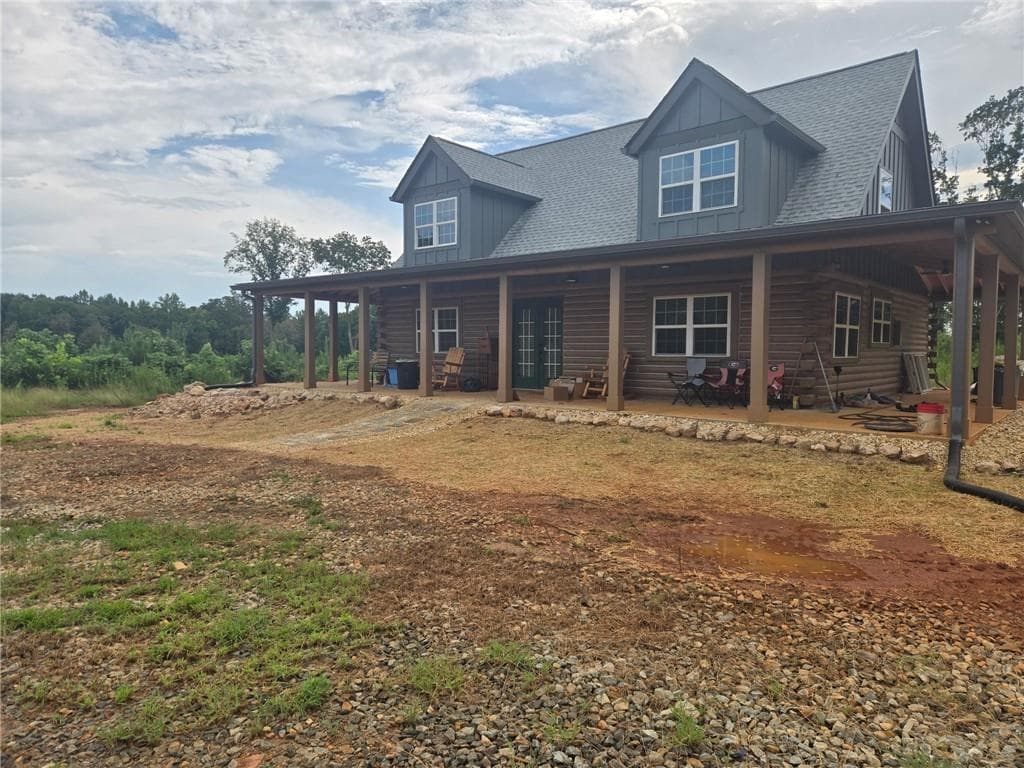 3 bedroom, 2 bathroom, 2,137 sq ft single family residence for sale at 1075 Sailors Road, Hull, GA 30646