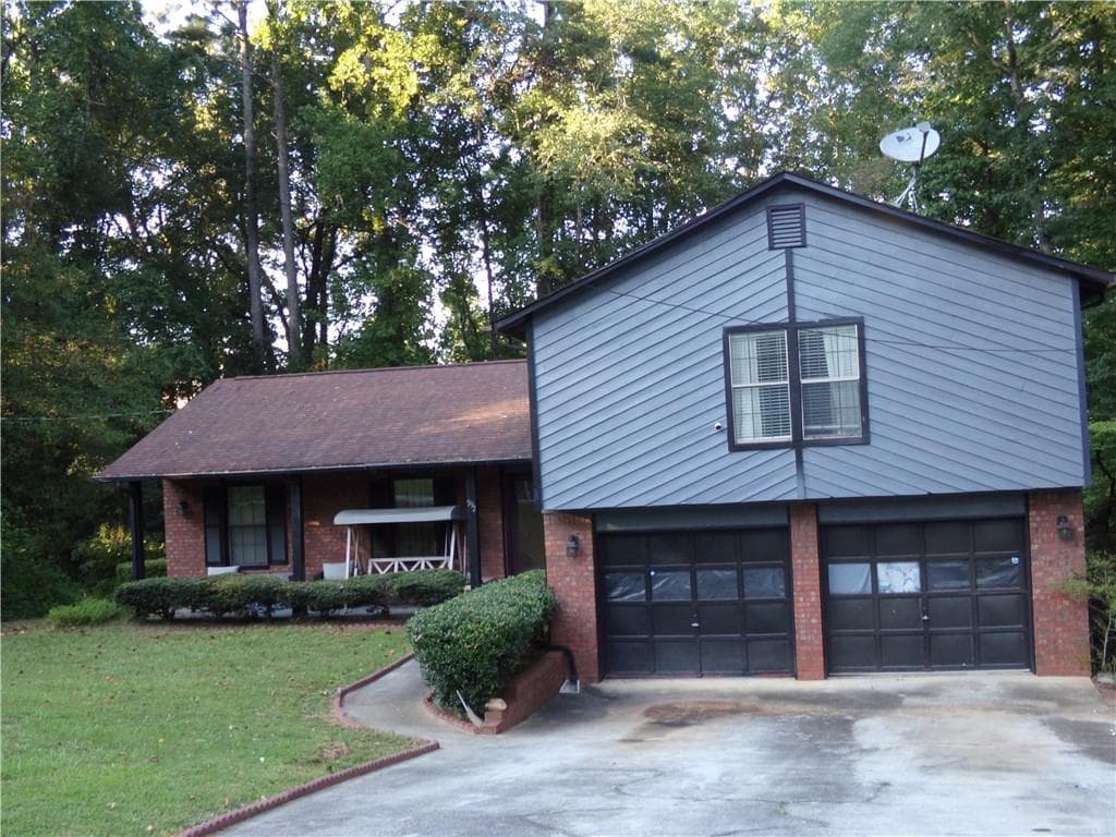4 bedroom, 2 bathroom, 1,857 sq ft single family residence for sale at 5792 Windermere Court, Lithonia, GA 30038