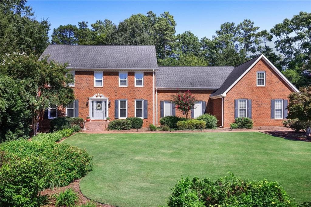 5 bedroom, 5 bathroom, 3,532 sq ft single family residence under contract at 961 Mountain Brook Lane, Marietta, GA 30064