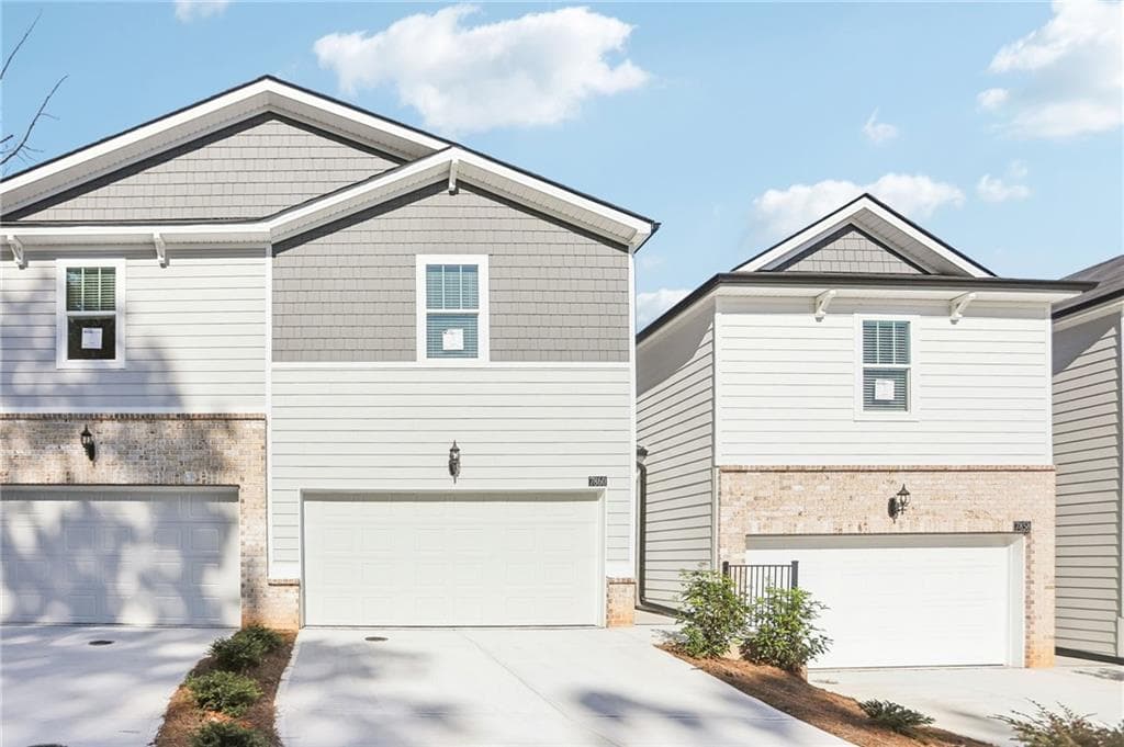 3 bedroom, 3 bathroom, 1,640 sq ft townhouse under contract at 7860 Marie Way, Fairburn, GA 30213