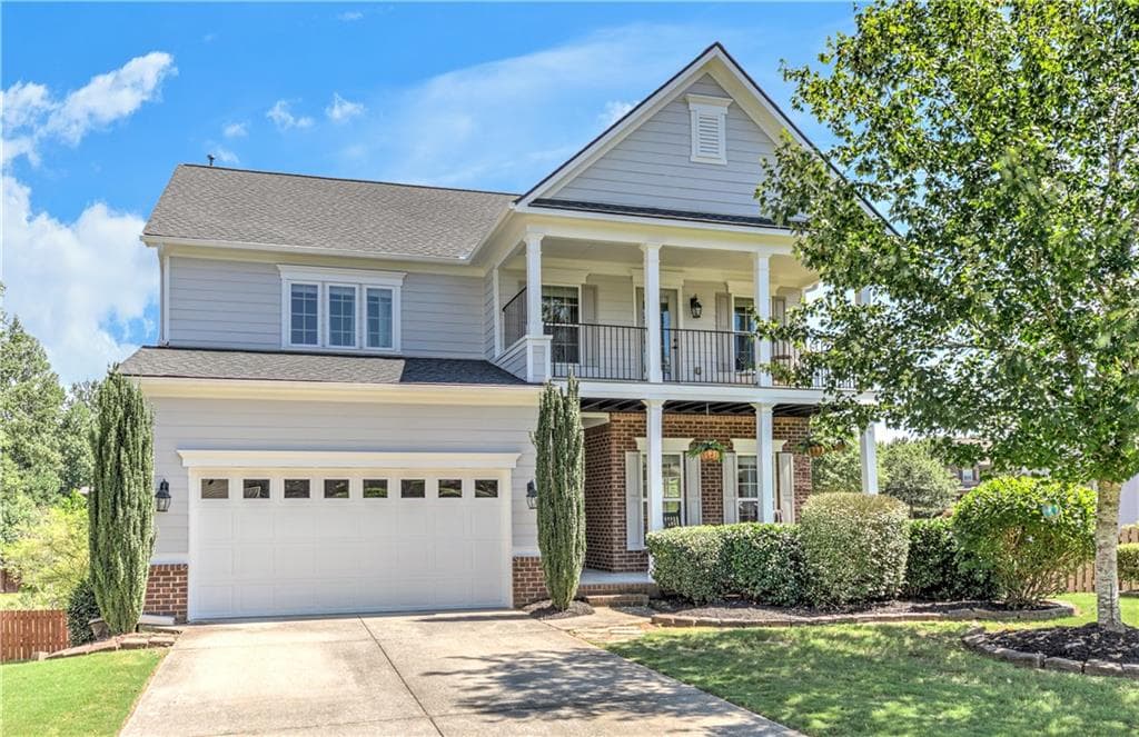 4 bedroom, 3 bathroom, 2,810 sq ft single family residence under contract at 330 Lockwood Place, Alpharetta, GA 30004