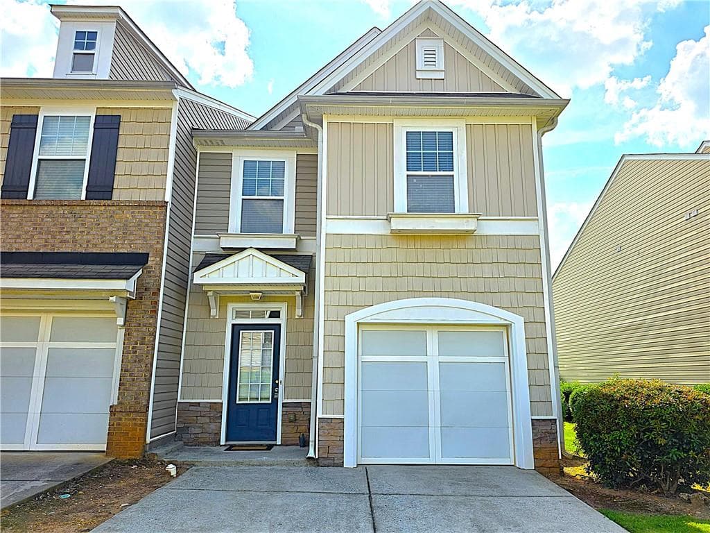 3 bedroom, 3 bathroom, 1,696 sq ft townhouse for sale at 1908 Dilcrest Drive, Duluth, GA 30096