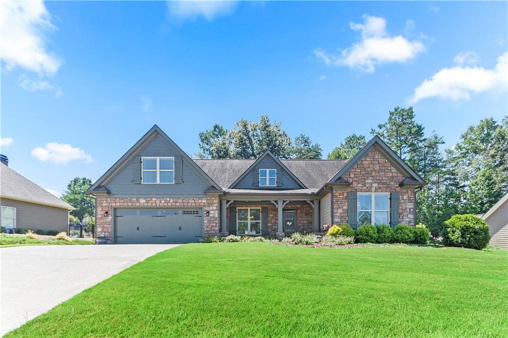 4 bedroom, 2 bathroom, 2,270 sq ft single family residence under contract at 308 Taylor Leigh Court, Ball Ground, GA 30107