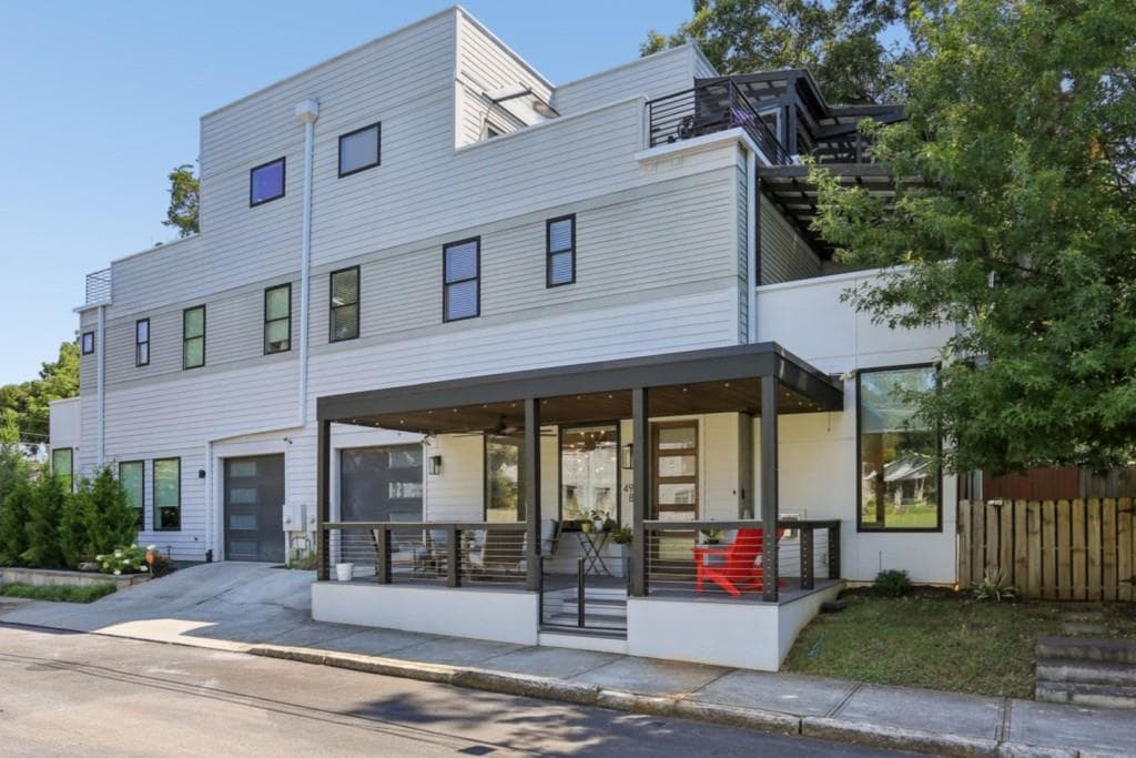 5 bedroom, 4 bathroom, 3,000 sq ft townhouse for sale at 493 Winton Terrace B, Atlanta, GA 30308