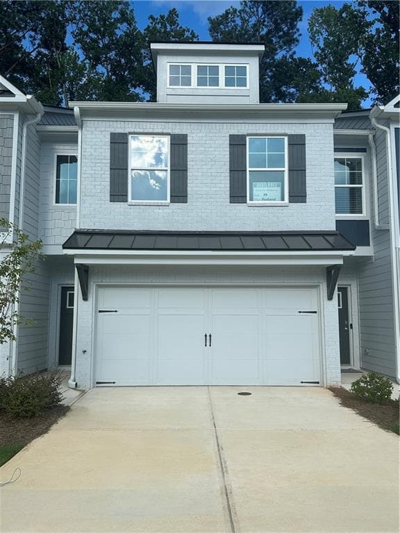 3 bedroom, 3 bathroom, 1,745 sq ft townhouse for sale at 1999 Marie Court 44, Conyers, GA 30013