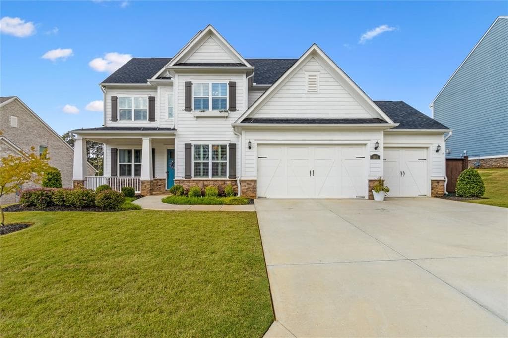 4 bedroom, 4 bathroom, 3,475 sq ft single family residence under contract at 1442 Crestwind Road, Kennesaw, GA 30152