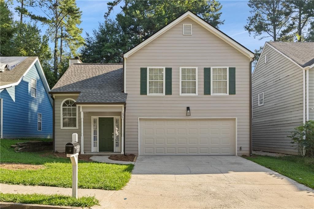 3 bedroom, 3 bathroom, 1,771 sq ft single family residence under contract at 695 Durham Ridge Drive, Lilburn, GA 30047