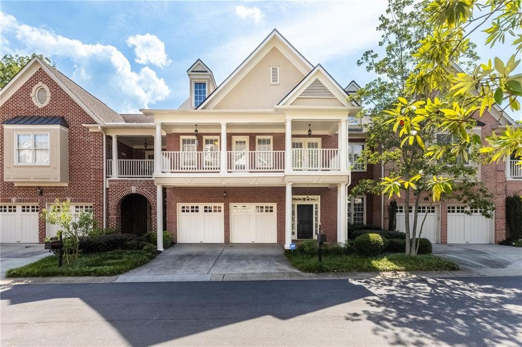 3 bedroom, 4 bathroom, 3,070 sq ft townhouse sold at 1213 Village Terrace Court, Atlanta, GA 30338