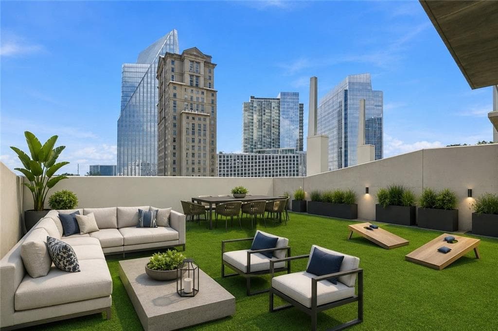 1 bedroom, 1 bathroom, 736 sq ft condominium for sale at 3324 Peachtree Road 808, Atlanta, GA 30326