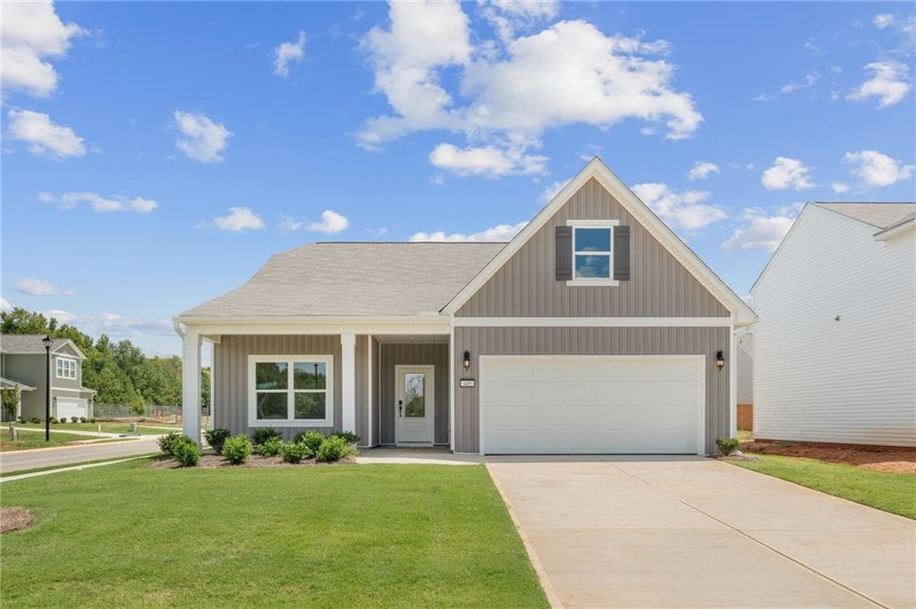 2 bedroom, 2 bathroom, 1,504 sq ft single family residence for sale at 406 Bluegrass Lane, Rockmart, GA 30153