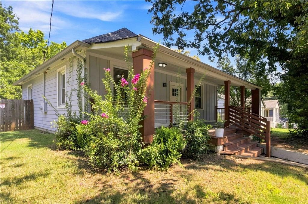 3 bedroom, 3 bathroom, 1,720 sq ft single family residence for sale at 366 Sawtell Avenue, Atlanta, GA 30315