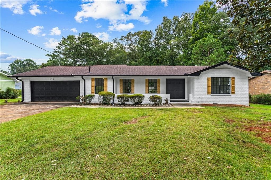 3 bedroom, 2 bathroom, 1,556 sq ft single family residence under contract at 4607 Bexley Dr, Stone Mountain, GA 30083