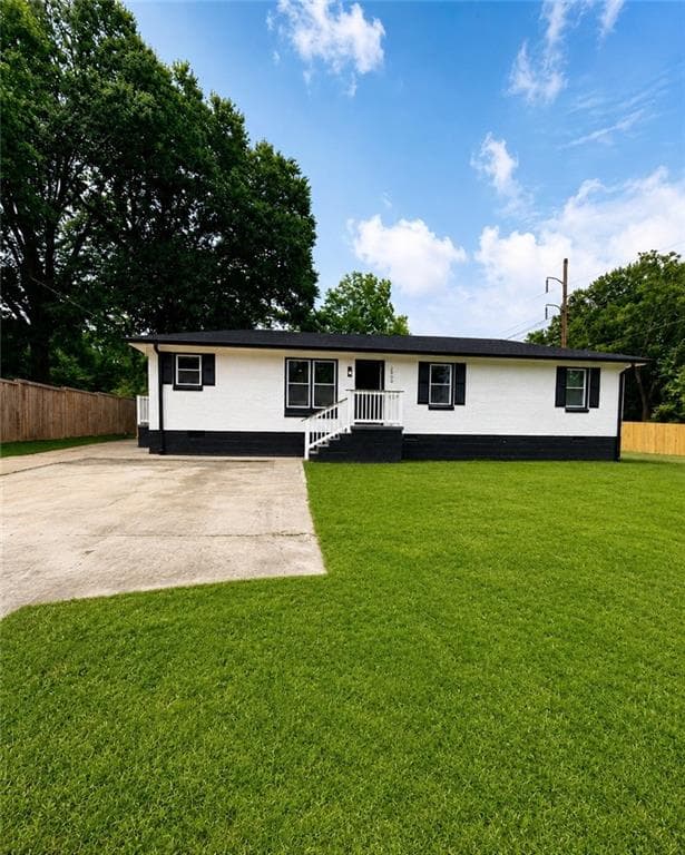 3 bedroom, 1 bathroom, 1,229 sq ft single family residence for sale at 2898 Meadowview Drive, Atlanta, GA 30316