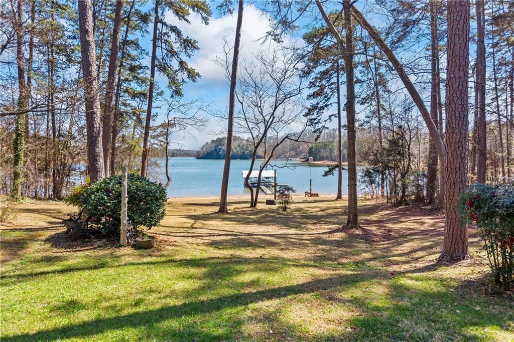 3 bedroom, 4 bathroom, 4,900 sq ft single family residence for sale at 572 Imperial Drive, Martin, GA 30557