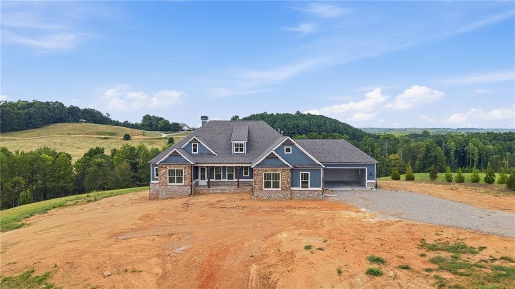5 bedroom, 6 bathroom, 5,200 sq ft single family residence for sale at 5364 Price Road, Gainesville, GA 30506