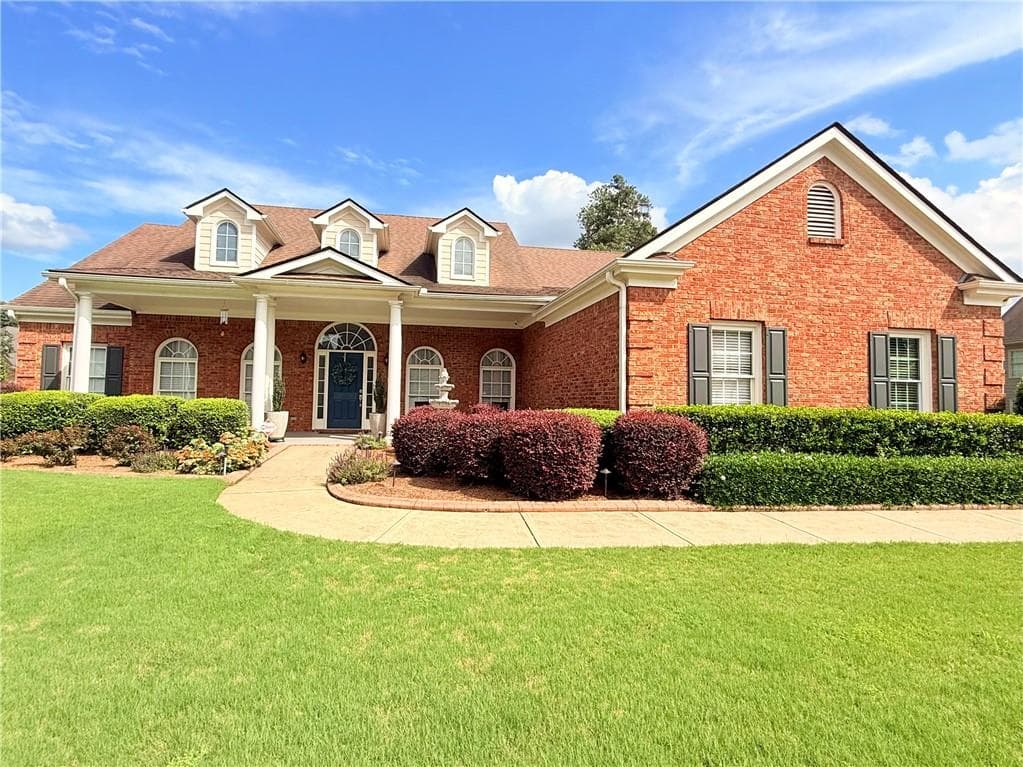 4 bedroom, 3 bathroom, 2,972 sq ft single family residence under contract at 1353 Arbor Bluff Court, Lawrenceville, GA 30045