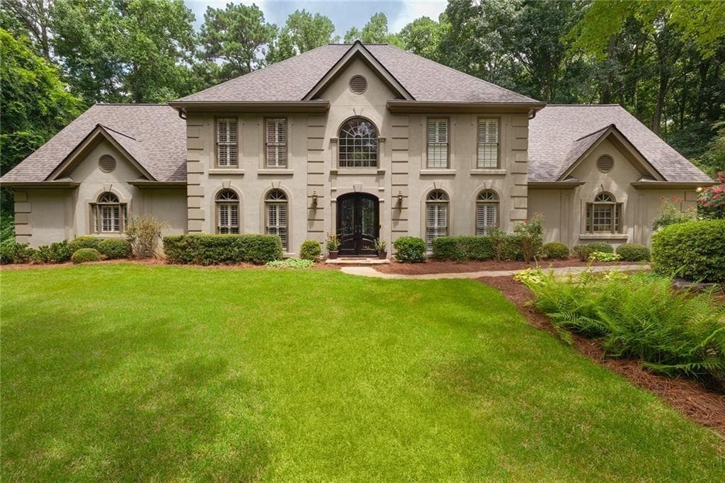 5 bedroom, 5 bathroom, 4,026 sq ft single family residence under contract at 5825 Plantation Drive, Roswell, GA 30075