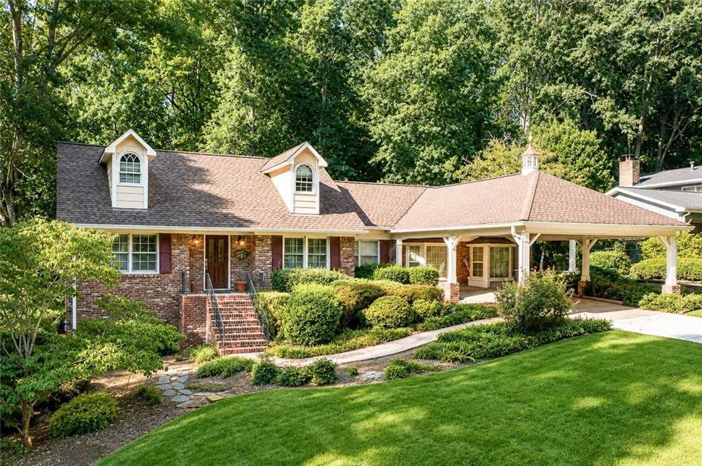 3 bedroom, 3 bathroom, 2,475 sq ft single family residence for sale at 1830 Tara Circle, Douglasville, GA 30135