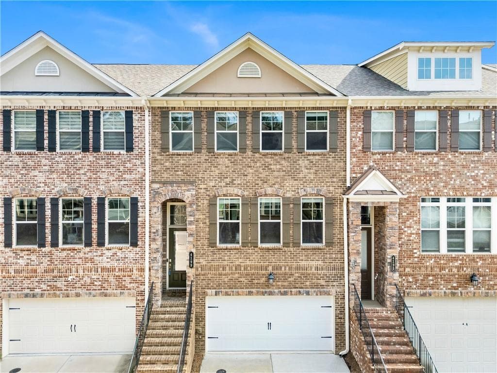 4 bedroom, 4 bathroom, 2,584 sq ft townhouse for sale at 4199 Townsend Lane, Atlanta, GA 30346