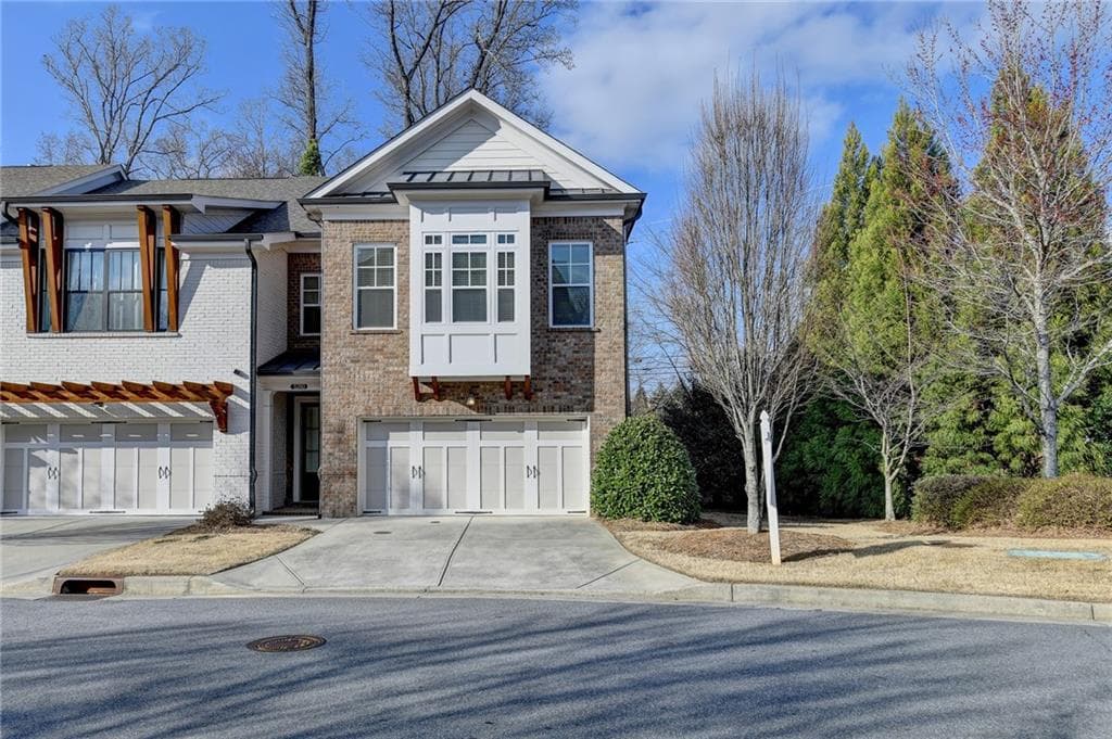 4 bedroom, 4 bathroom, 2,475 sq ft townhouse for sale at 5260 Cresslyn Ridge, Johns Creek, GA 30005