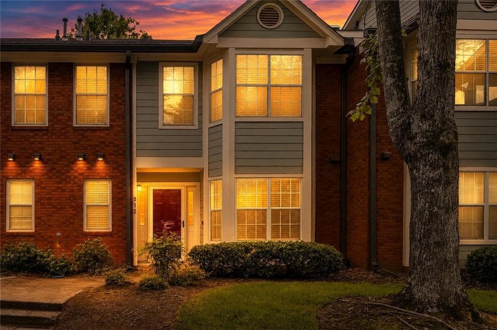 4 bedroom, 4 bathroom, 2,053 sq ft townhouse for sale at 512 Mcgill Place, Atlanta, GA 30312