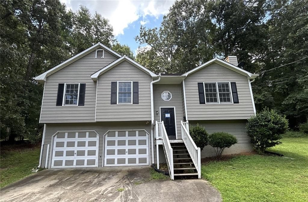 3 bedroom, 2 bathroom, 1,247 sq ft single family residence under contract at 148 Dillon Drive, Douglasville, GA 30134