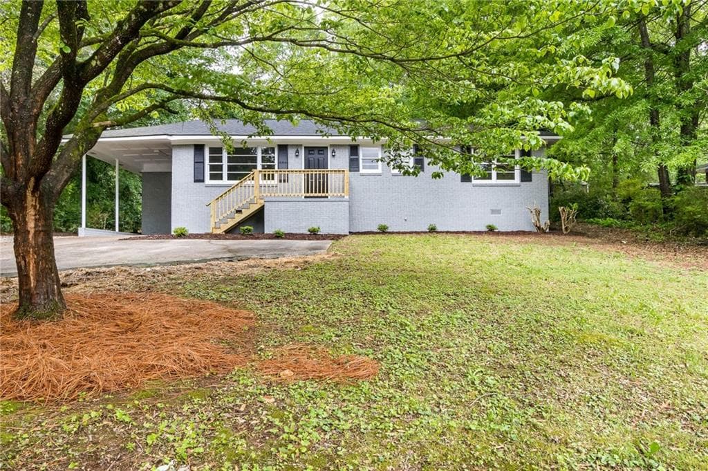 3 bedroom, 3 bathroom, 1,776 sq ft single family residence for sale at 105 Mountain View Drive, Monroe, GA 30655