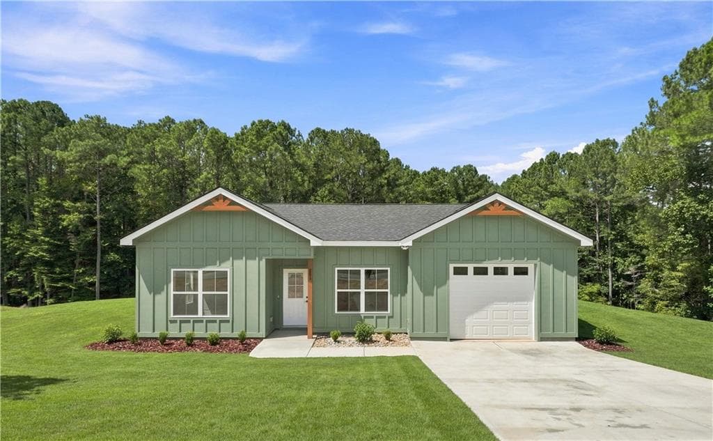 3 bedroom, 2 bathroom, 1,400 sq ft single family residence for sale at 381 Bethel Road, Talking Rock, GA 30175