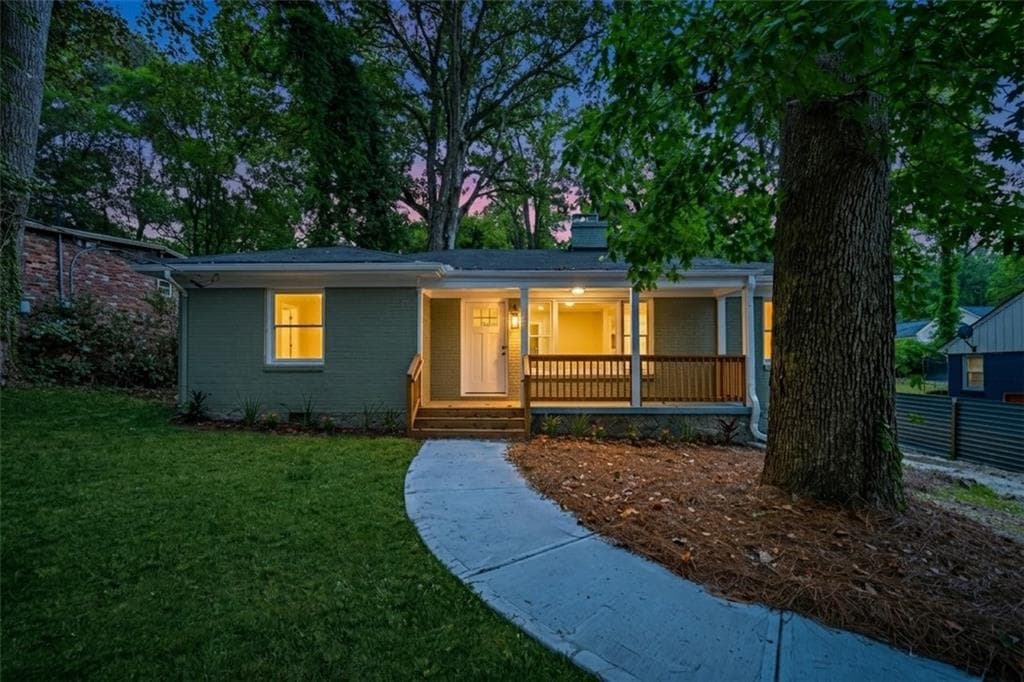 3 bedroom, 2 bathroom, 1,346 sq ft single family residence for sale at 2580 Cascade Road, Atlanta, GA 30311