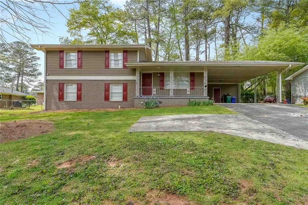 4 bedroom, 3 bathroom, 1,994 sq ft single family residence for sale at 2757 Cavalier Drive, Decatur, GA 30034