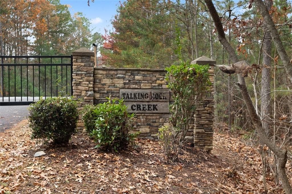 single family residence for sale at 172 Hunter Drive, Talking Rock, GA 30175