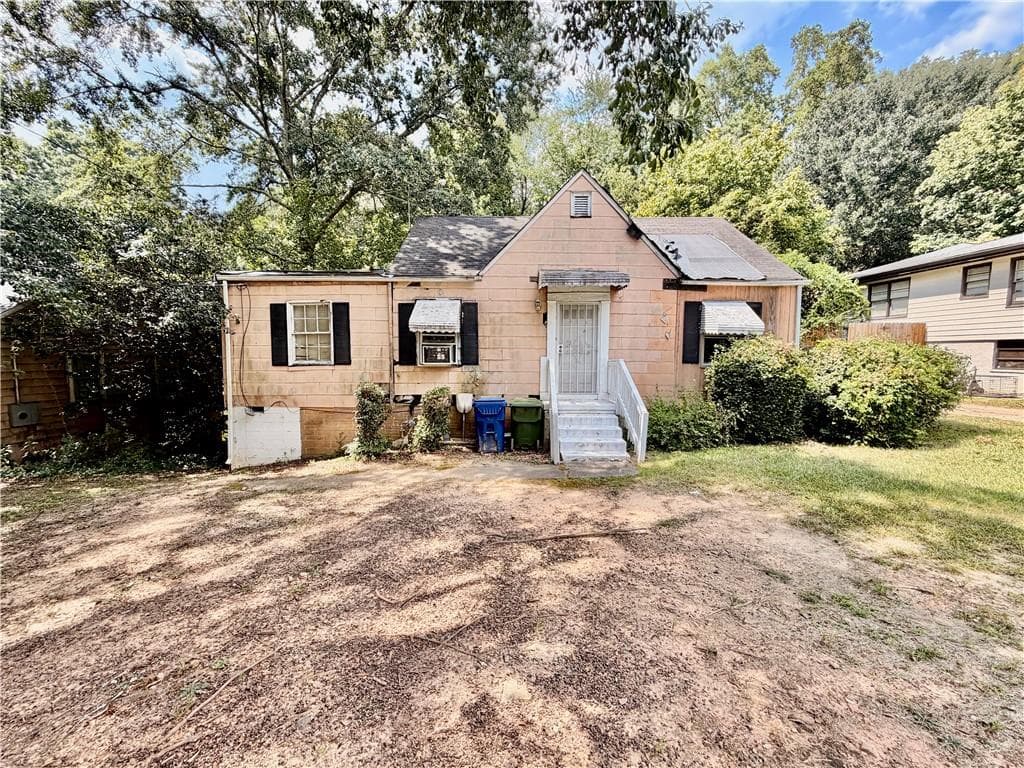 3 bedroom, 2 bathroom, 1,008 sq ft single family residence for sale at 2661 Baker Ridge Drive, Atlanta, GA 30318