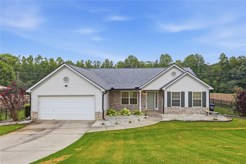 3 bedroom, 2 bathroom, 1 sq ft single family residence for sale at 953 Jefferson Walk Circle, Jefferson, GA 30549