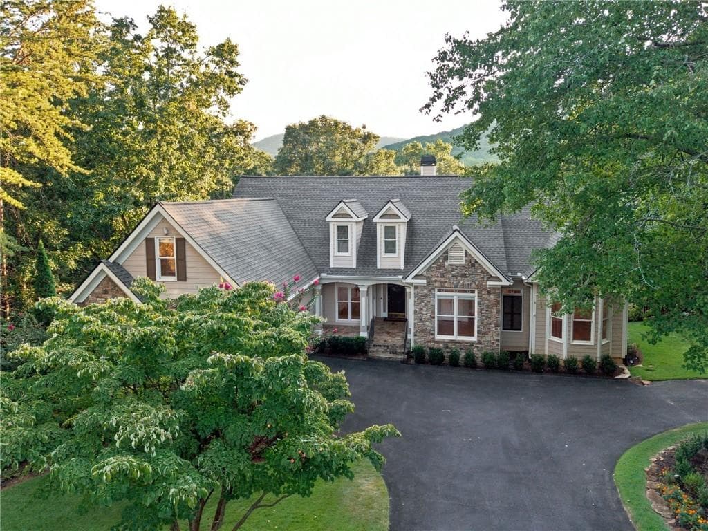 4 bedroom, 3 bathroom, 4,186 sq ft single family residence for sale at 77 Tally Cove Road, Jasper, GA 30143