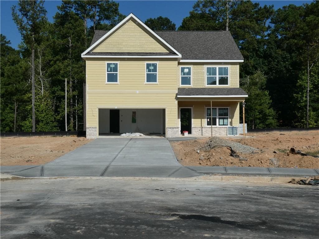 4 bedroom, 3 bathroom, 2,257 sq ft single family residence for sale at 3281 Pepperpike Court, Loganville, GA 30052