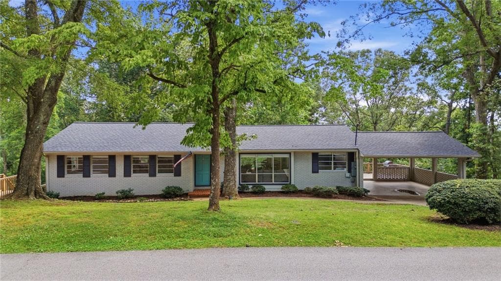 4 bedroom, 3 bathroom, 3,020 sq ft single family residence for sale at 2251 Skyline Drive, Gainesville, GA 30501
