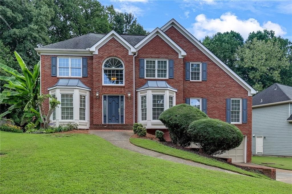 5 bedroom, 3 bathroom, 3,660 sq ft single family residence under contract at 1336 Velvet Creek Way, Marietta, GA 30008