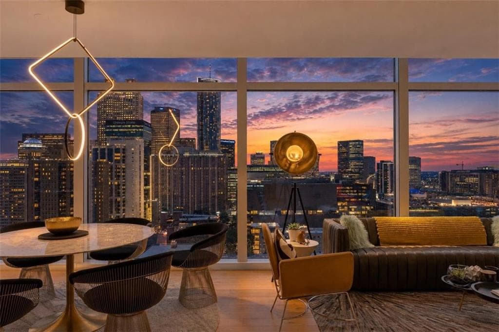 2 bedroom, 3 bathroom, 1,919 sq ft condominium for sale at 45 Ivan Allen Jr Boulevard 2505, Atlanta, GA 30308