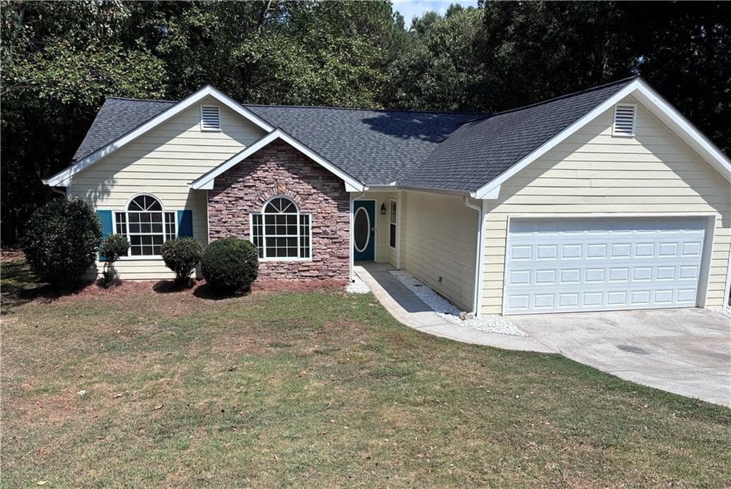 3 bedroom, 2 bathroom, 1,776 sq ft single family residence for sale at 1500 Watson Ridge Trail, Lawrenceville, GA 30045