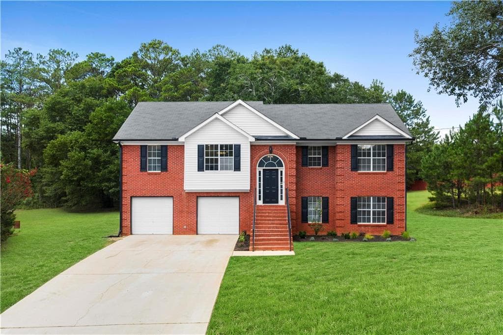 4 bedroom, 3 bathroom, 2,353 sq ft single family residence under contract at 130 Fields Creek Way, Covington, GA 30016