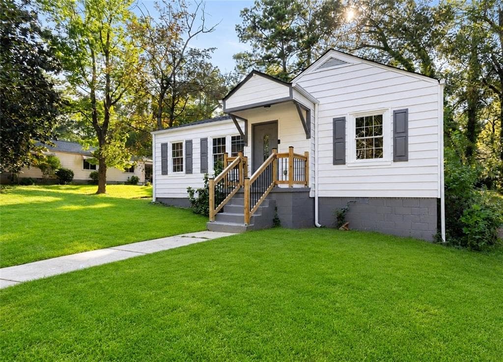3 bedroom, 2 bathroom, 1,200 sq ft single family residence for sale at 1347 Westmont Road, Atlanta, GA 30311