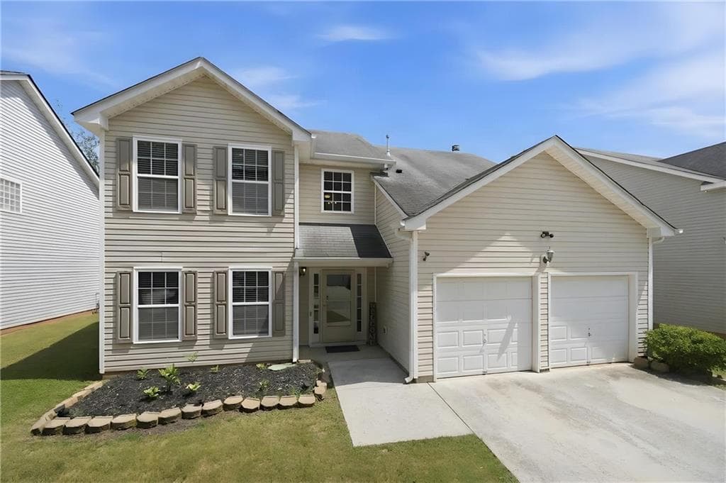 4 bedroom, 3 bathroom, 2,400 sq ft single family residence for sale at 3672 Rosebud Park Drive, Snellville, GA 30039